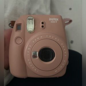 Fujifilm Instax Mini 9 Camera in Pink or Blush with 4 Packs of Film